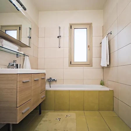 Roof Garden جوفيا