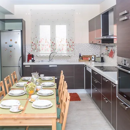 فيلة Roof Garden جوفيا